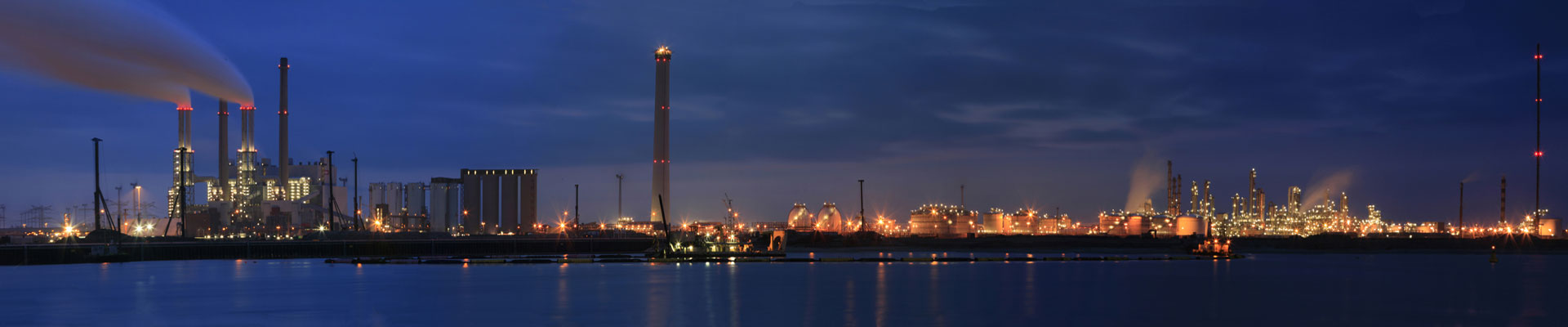 oil refinery at night spent caustic